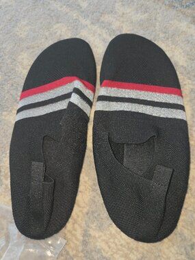 NEW Men’s Cozy Non Slip Slippers Size 10-11